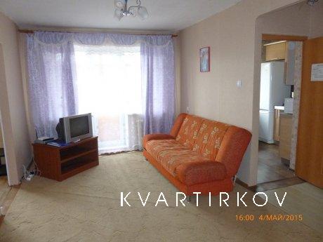 2-х комнатная квартира по ул. Пермякова, Тюмень - квартира посуточно