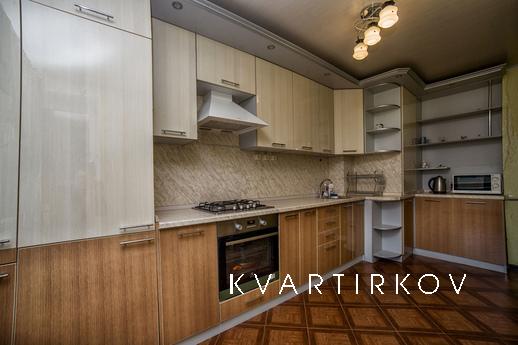 Посуточно улица Ак. Петрова, 16, Смоленск - квартира посуточно