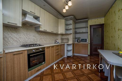 Посуточно улица Ак. Петрова, 16, Смоленск - квартира посуточно