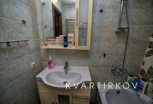 Посуточно улица Ак. Петрова, 16, Смоленск - квартира посуточно