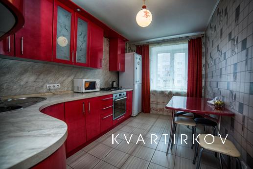 Хорошая квартира с раздельными комнатами в спальном районе ц