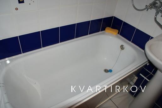 Хорошая квартира в Заднепровском районе, Смоленск - квартира посуточно