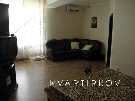 URGENT! Apartment in Sudak on the host, Sudak - apartment by the day