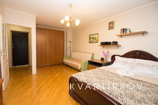 Посуточно Ельнинская 11к1, Москва - квартира посуточно