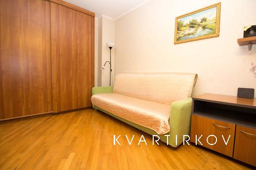 Посуточно Ельнинская 11к1, Москва - квартира посуточно