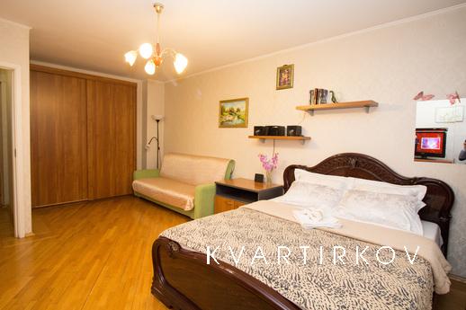 Посуточно Ельнинская 11к1, Москва - квартира посуточно