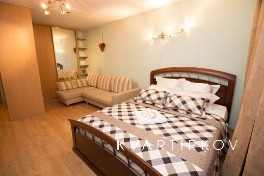 Посуточно Москва, ул. Ельнинская, д.13, Москва - квартира посуточно