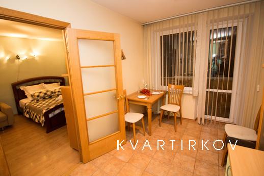 Посуточно Москва, ул. Ельнинская, д.13, Москва - квартира посуточно