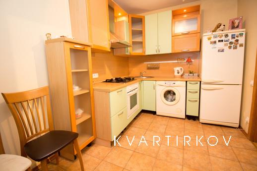 Посуточно Москва, ул. Ельнинская, д.13, Москва - квартира посуточно