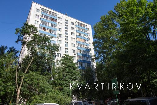 Посуточно Москва, ул. Ельнинская, д.13, Москва - квартира посуточно