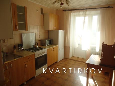 Двухкомнатная квартира на сутки и более, Смоленск - квартира посуточно