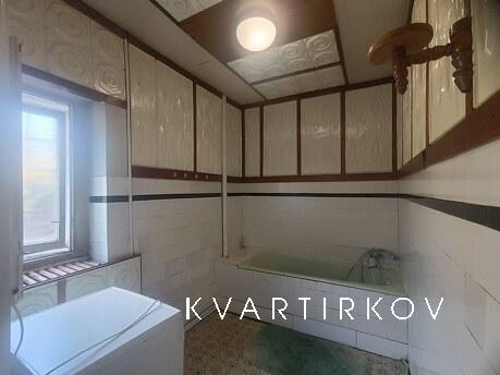 RENT a room for 2-3 minutes. view of the pools, Berehovo - apartment by the day