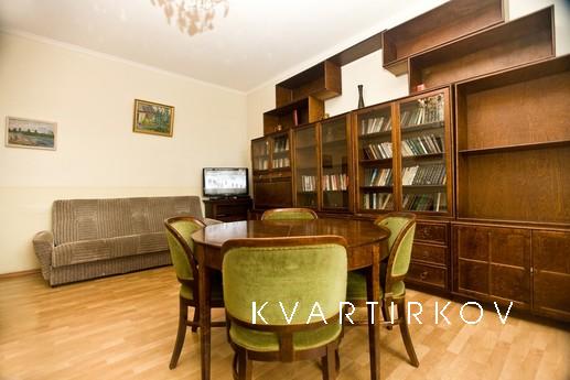 3-комнатная на Павелецкой (010), Москва - квартира посуточно