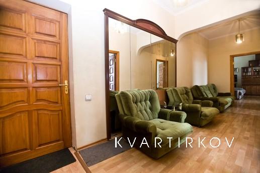 3-комнатная на Павелецкой (010), Москва - квартира посуточно