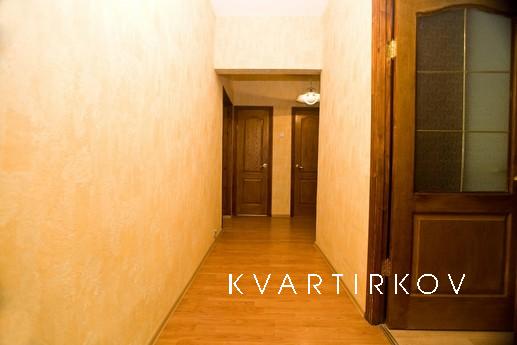 Cozy 2 bedroom apartment (025), Москва - квартира подобово