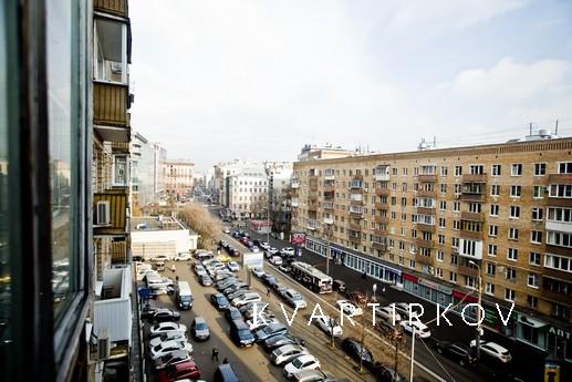 Комфортная квартира бизнес-класса (092), Москва - квартира посуточно