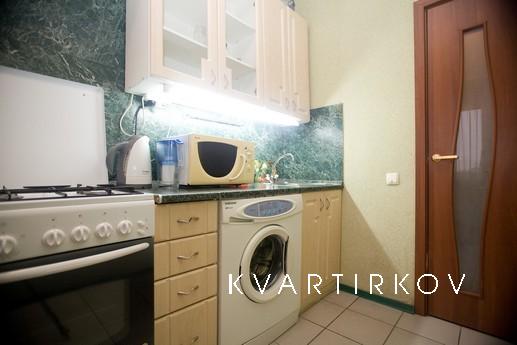 1 комнатная квартира на Маяковской, Москва - квартира посуточно