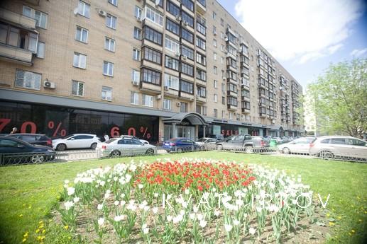 2 bedroom apartment in the Kiev (065), Moscow - apartment by the day