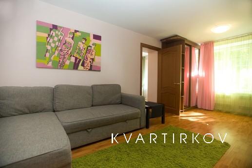 Квартира расположена в историческом центре Москвы недалеко о