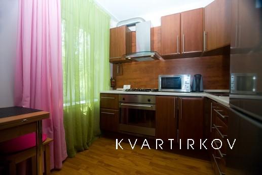 2-комнатная квартира на Белорусской 090, Москва - квартира посуточно