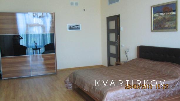 Rent apartments - LUX, Sevastopol - apartment by the day