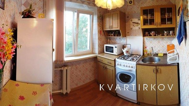 Rent your two-room apartment, Chernomorsk (Illichivsk) - apartment by the day