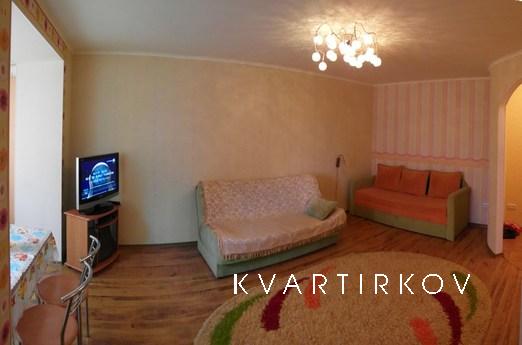 Rent your 1-bedroom apartment, Chernomorsk (Illichivsk) - apartment by the day
