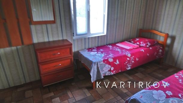 «У Валентини» - міні-готель, Бердянськ - квартира подобово