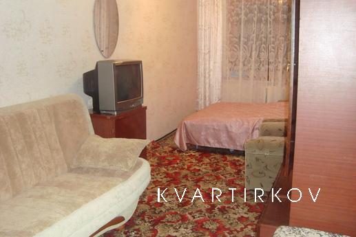 tiru comfortable in the center o, Alushta - apartment by the day