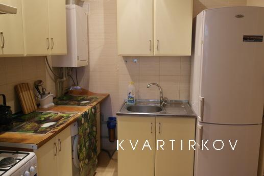 Come and visit us - we are glad !!, Yevpatoriya - apartment by the day