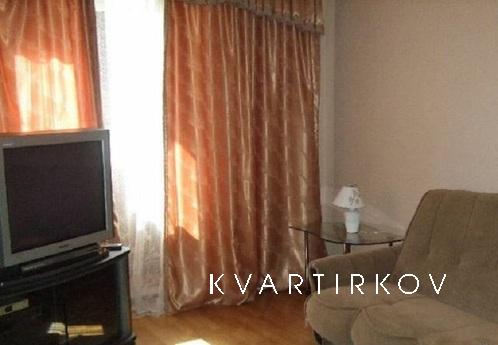 Rent by the day / night on the clock and 2-bedroom. apartmen