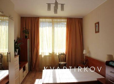 I rent / for a day or by the hour 2-room apartment, Kolomens