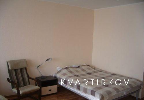 На сутки, 1-к. кв, м. Улица 1905 года, Москва - квартира посуточно