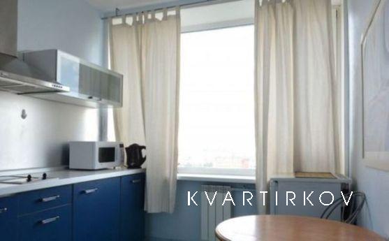 2-комн. квартира на сутки м. Выхино, Москва - квартира посуточно