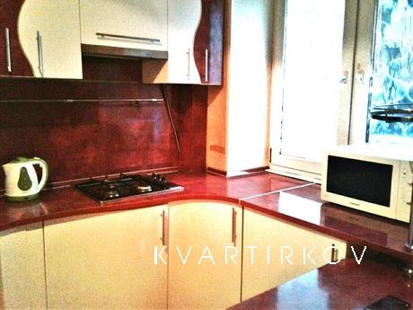 Квартира у метро Нахимовский Проспект, Москва - квартира посуточно