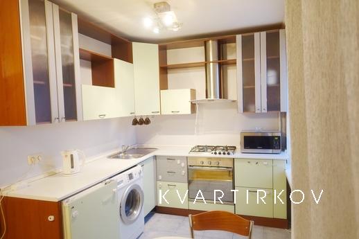 Apartment Metro Kakhovskaya, Moscow - apartment by the day