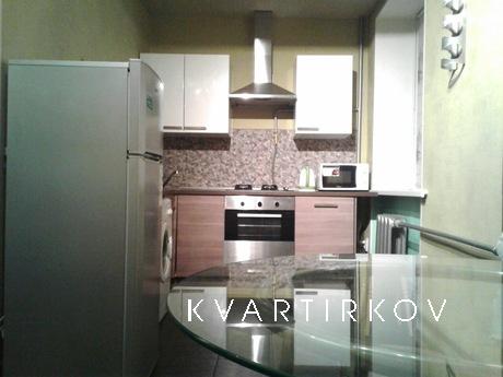 1 bedroom apartment near the metro, Moscow - apartment by the day