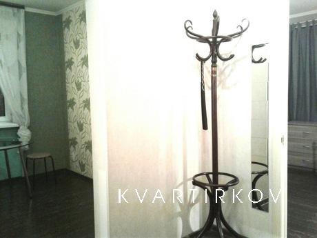 1 bedroom apartment near the metro, Moscow - apartment by the day