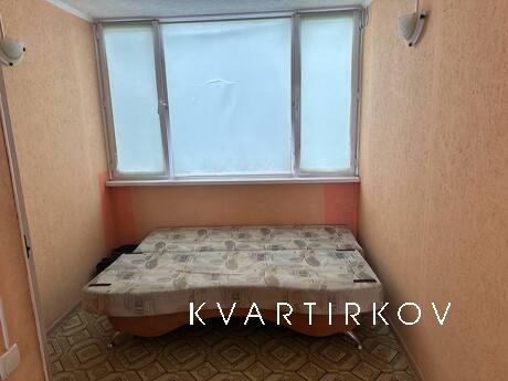Здам житло будиночок на березі моря Чорн, Чорноморськ (Іллічівськ) - квартира подобово