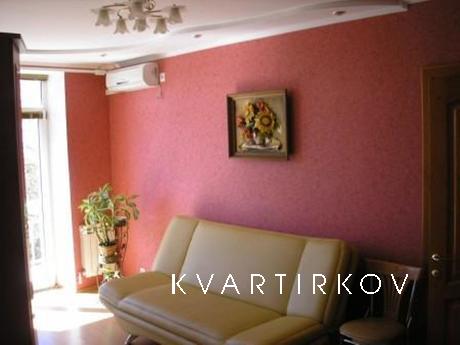 2kkv sea Gagarin Str 29, Yevpatoriya - apartment by the day