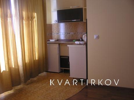 Rooms are available in a private house, Sudak - apartment by the day