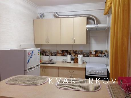 Rent your 1-room apartment, Chernomorsk (Illichivsk) - apartment by the day