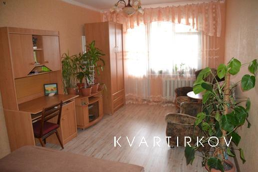 The apartment is in a good area, Alushta - apartment by the day