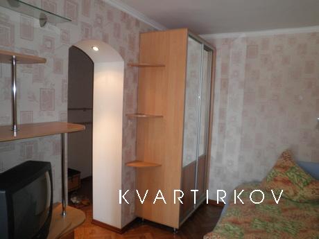 1 bedroom Apartment near the sea, Alushta - apartment by the day