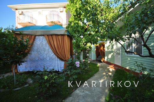 Comfortable rooms, Sudak - apartment by the day