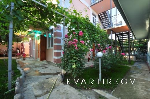 Comfortable rooms, Sudak - apartment by the day