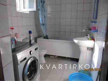 looking for a comfortable house, Saky - apartment by the day