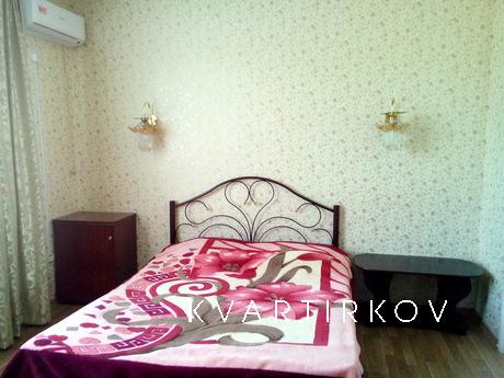 Relax on the Sea of ​​Azov in Berdyansk, Berdiansk - apartment by the day