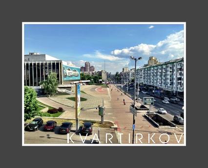 Двухкомнатная посуточно Дворец Украина, Киев - квартира посуточно