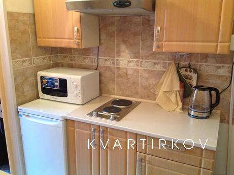 Apartment for rent, Yevpatoriya - apartment by the day